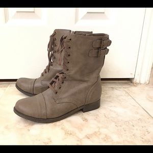 Rampage Boots